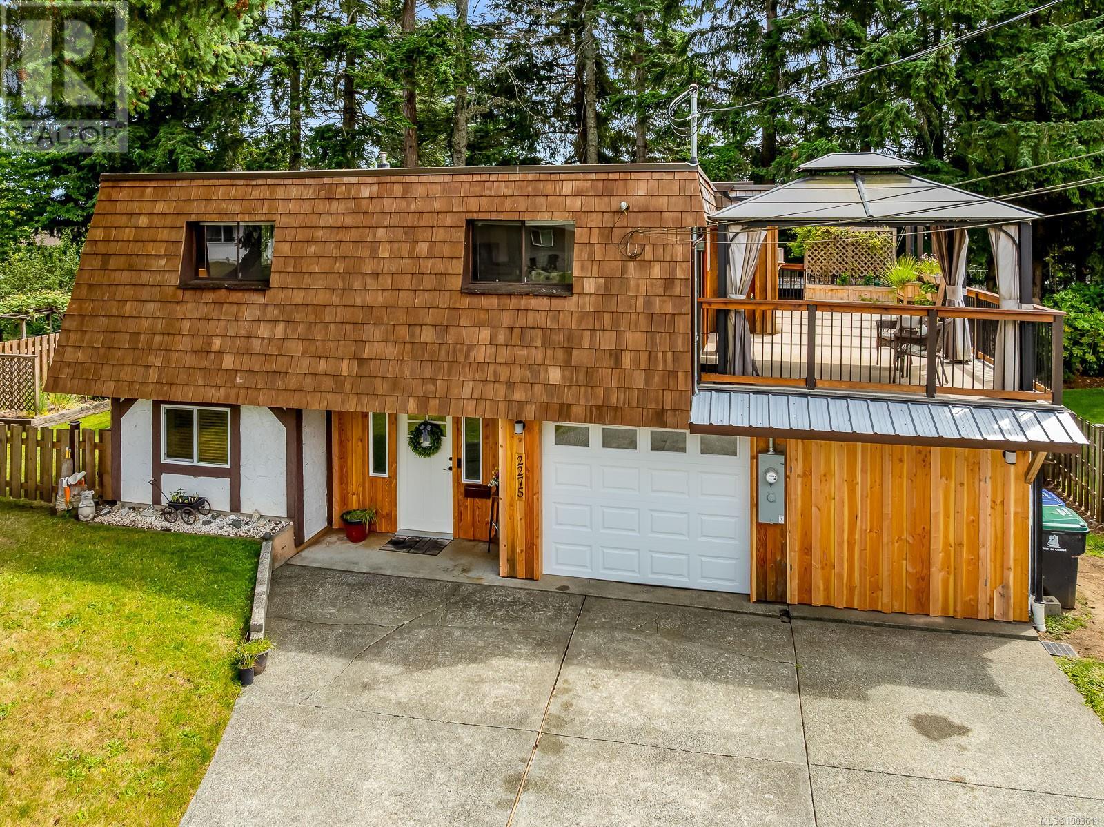2275 McKenzie Ave, comox, British Columbia