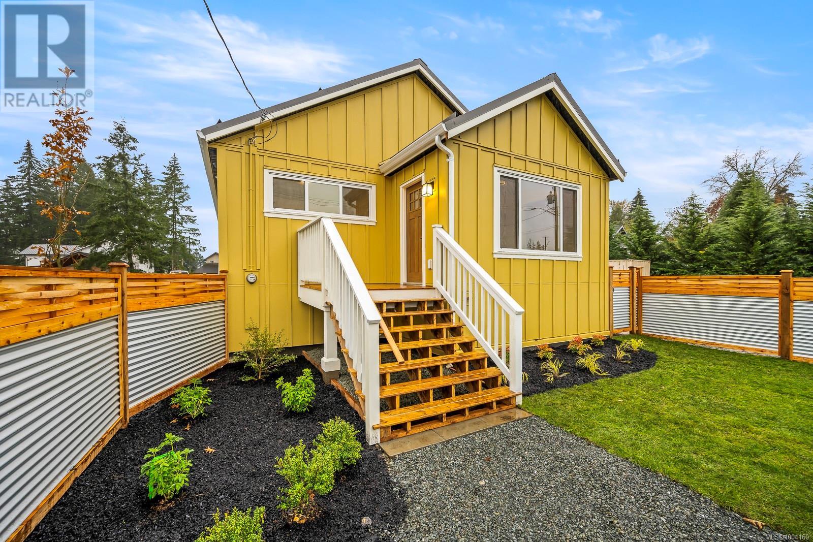 SL3 4703 Cumberland Rd, cumberland, British Columbia