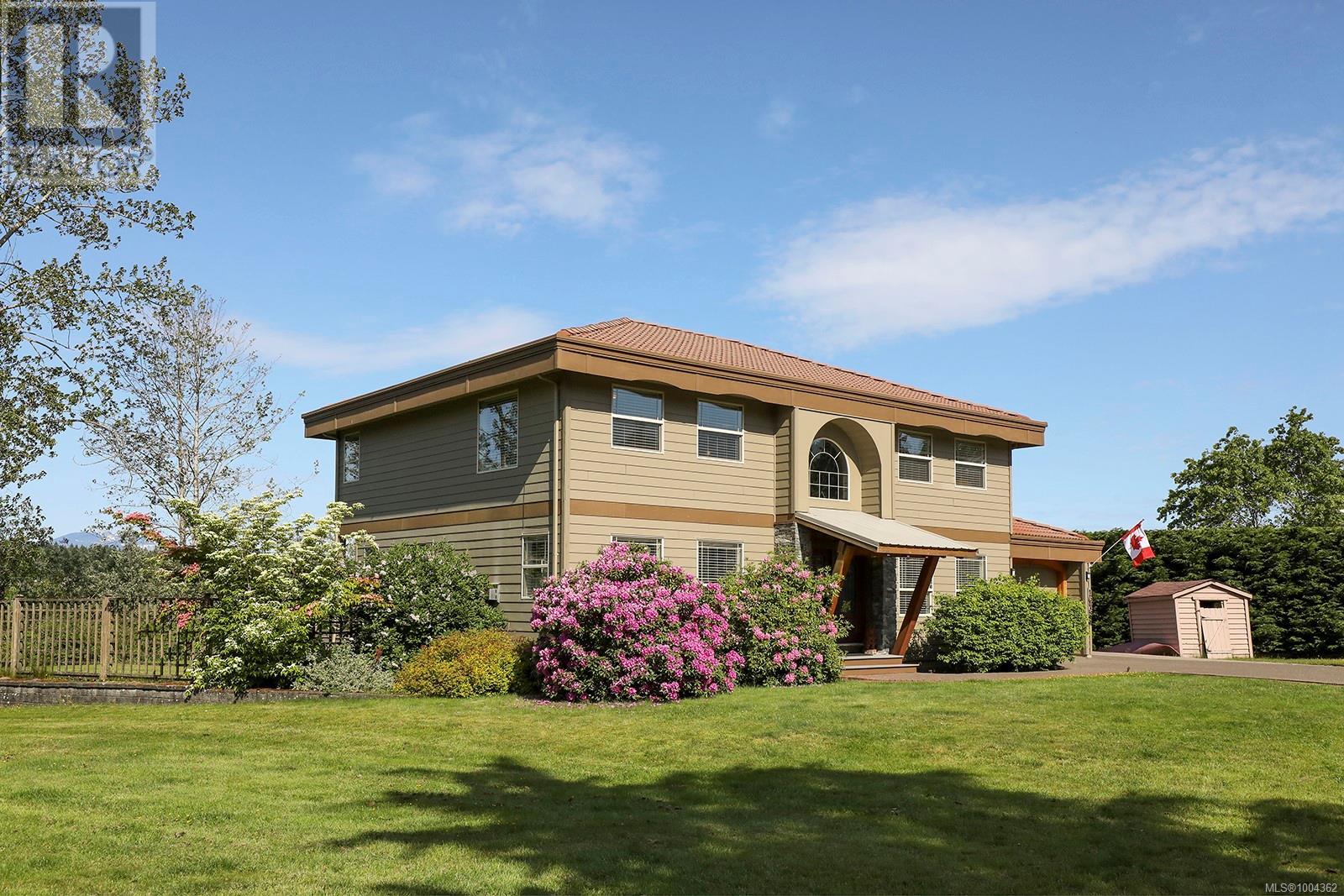 1675 Chester Pl, comox, British Columbia