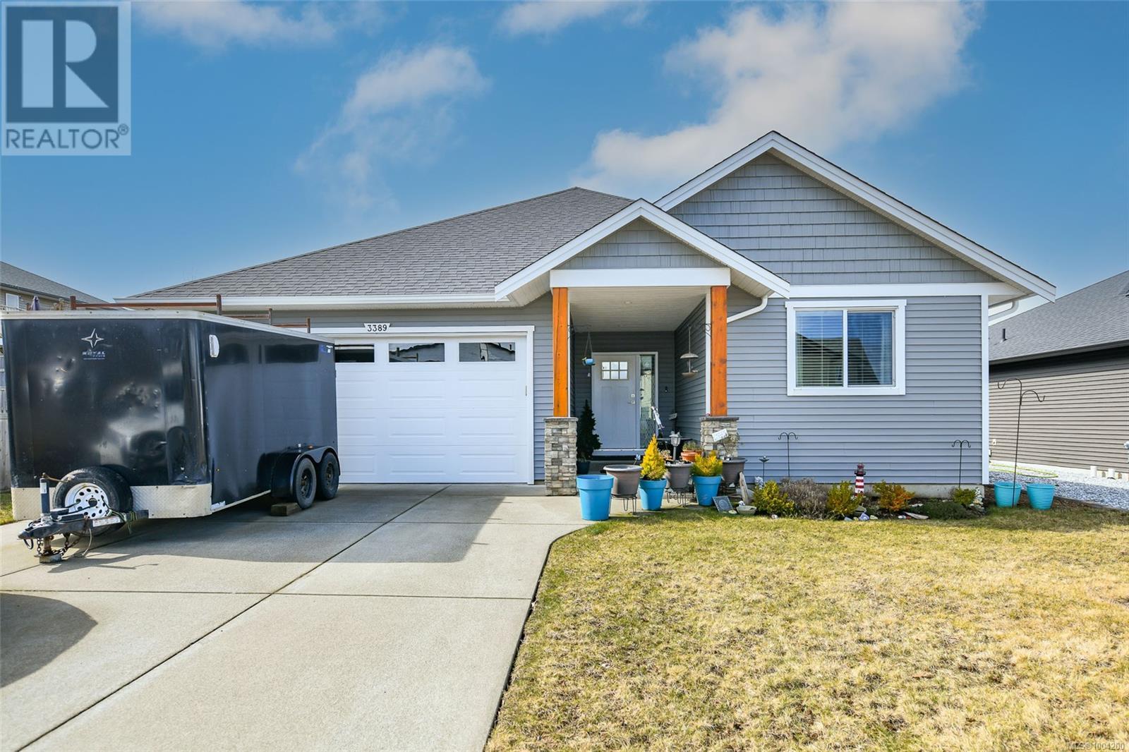 3389 Bolton St, cumberland, British Columbia