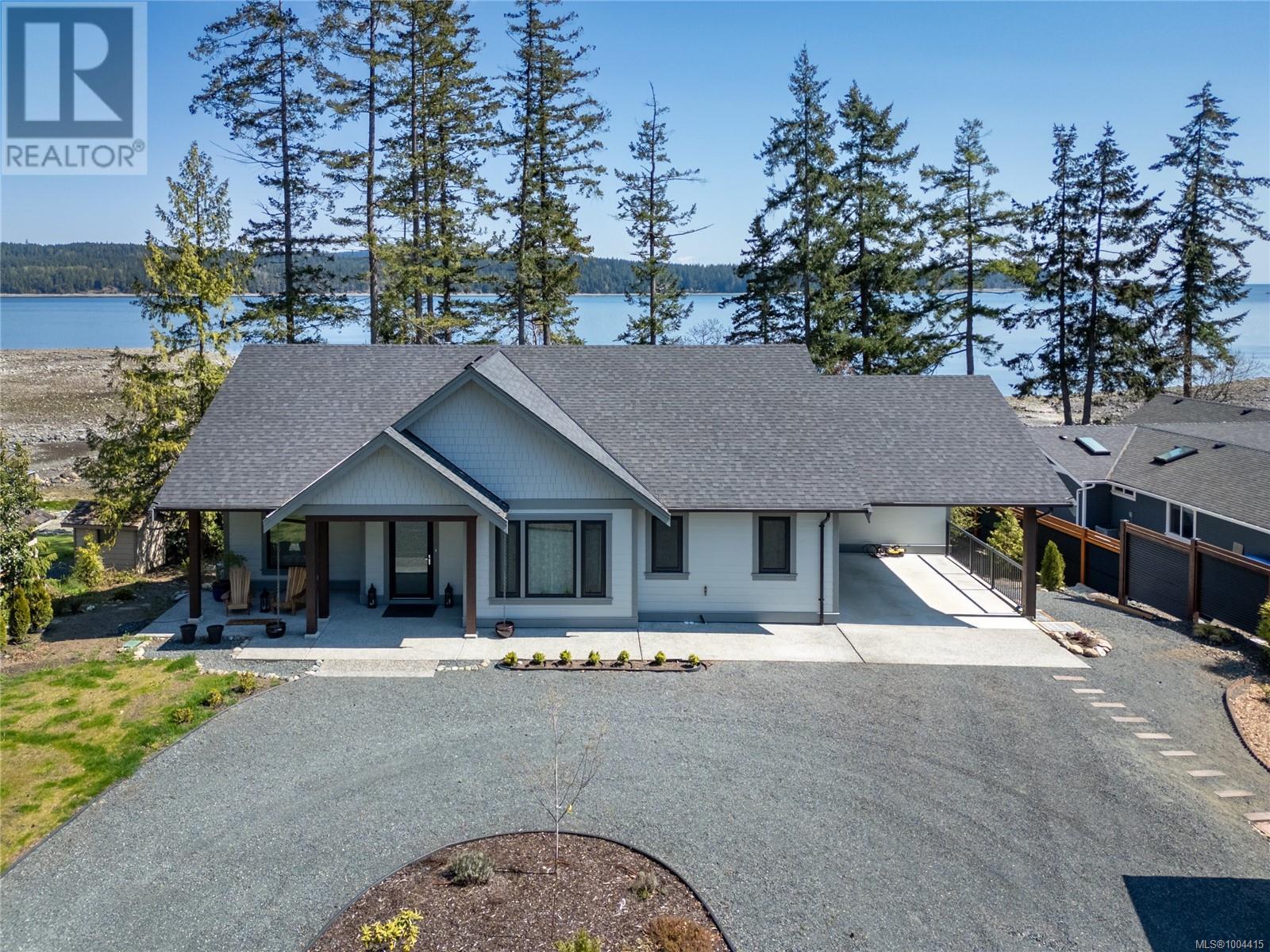 176 Baynes Dr, fanny bay, British Columbia