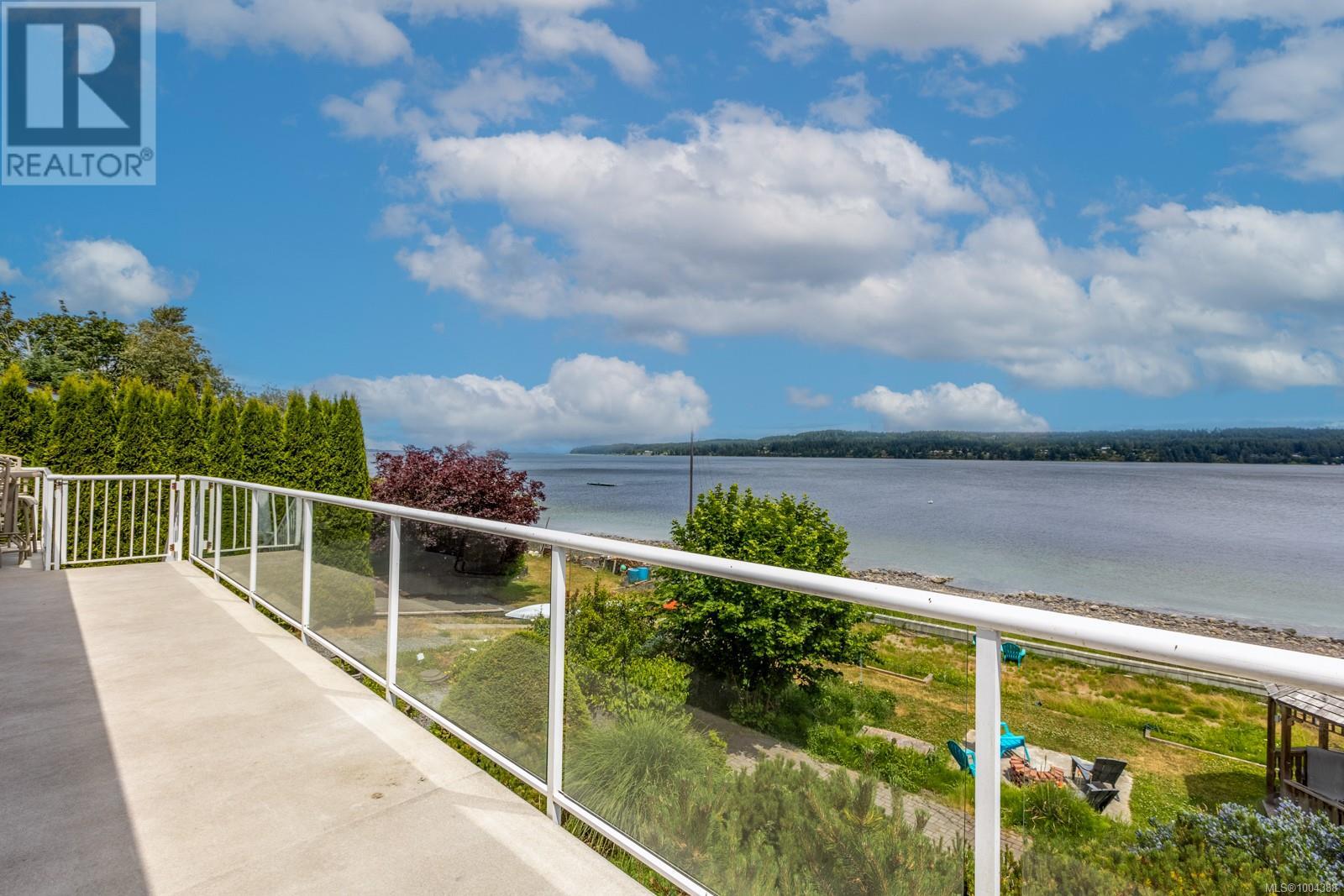 6800 Buckley Bay Frontage Rd, fanny bay, British Columbia