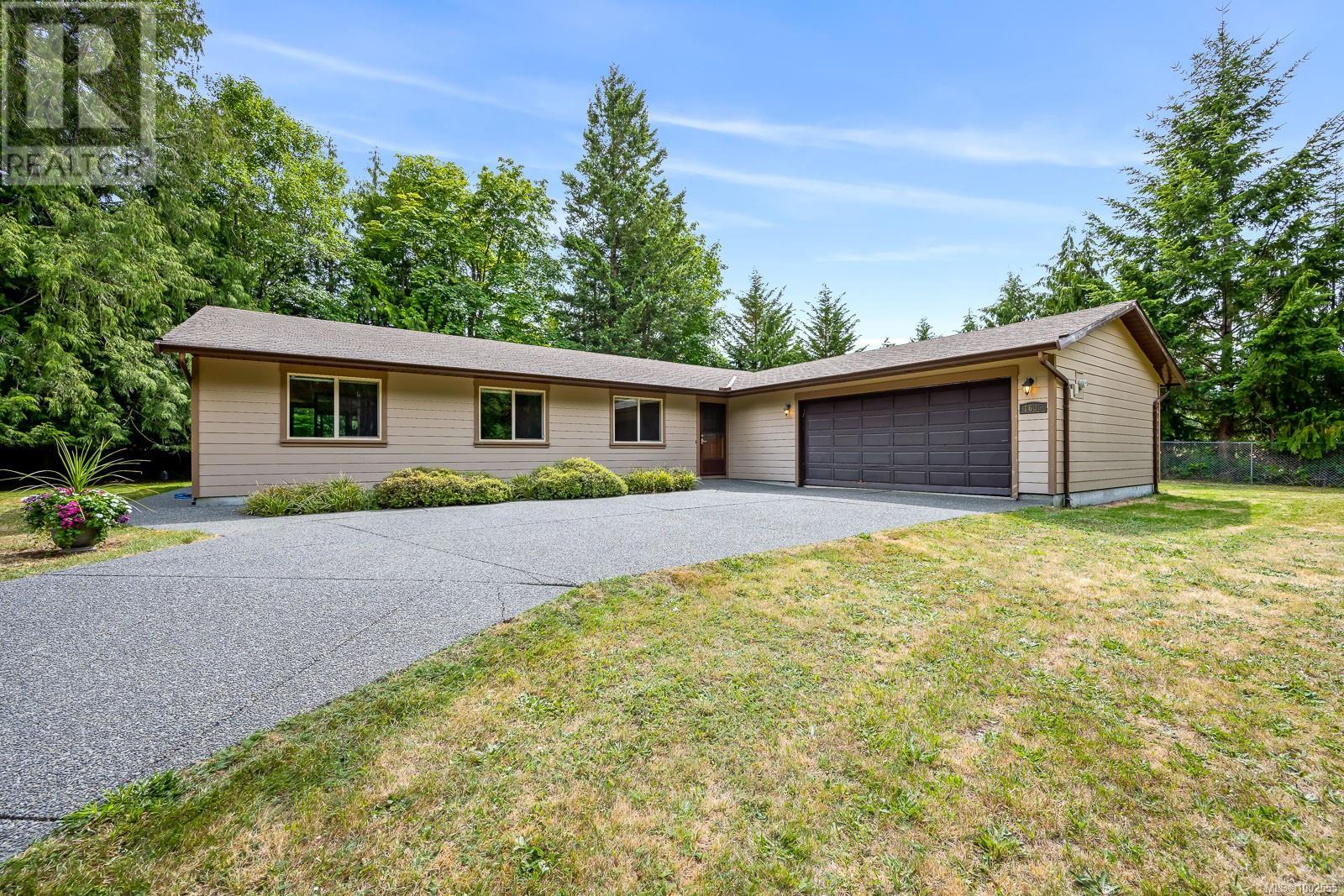 1605 Brighton Rd, comox, British Columbia