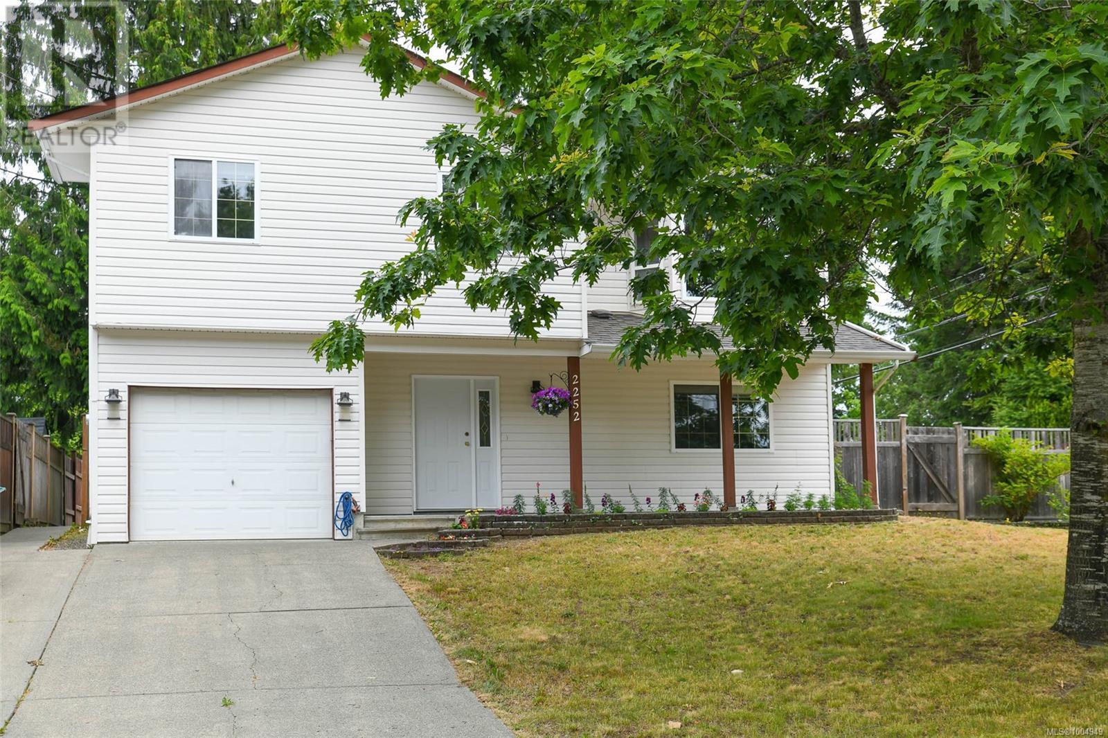 2252 Walbran Dr, courtenay, British Columbia