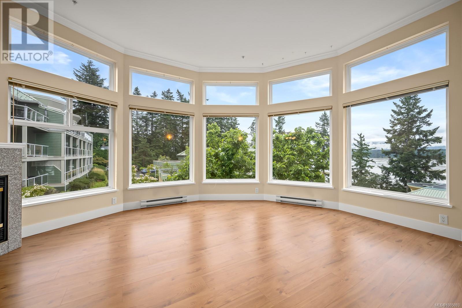 412 2275 Comox Ave S, comox, British Columbia