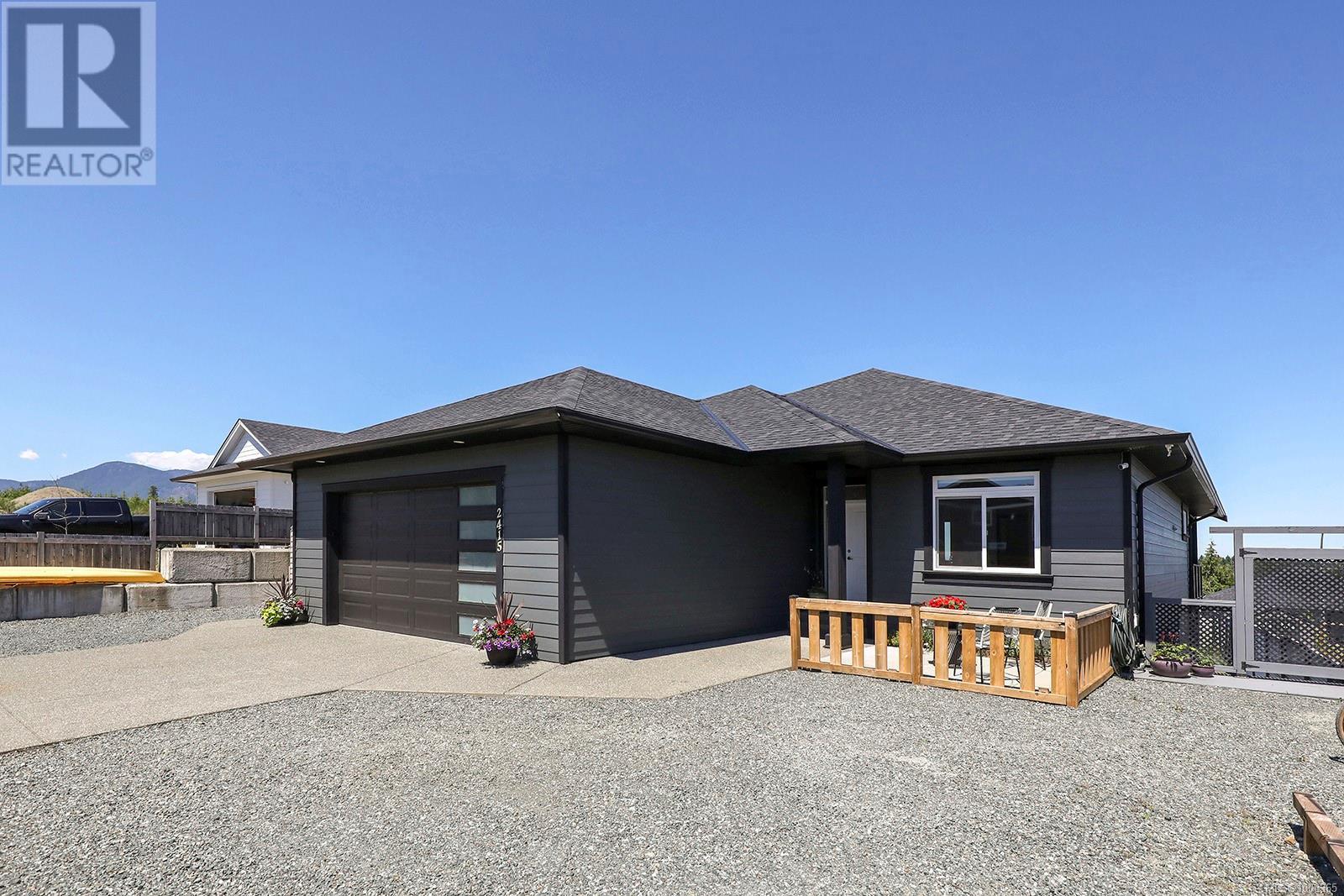 2415 Beaumont Cres, cumberland, British Columbia