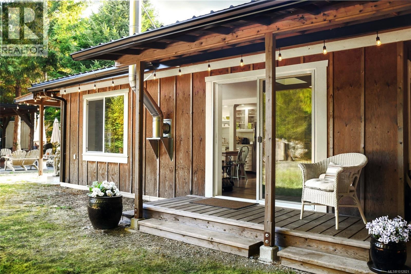 7894 Island Hwy S, fanny bay, British Columbia