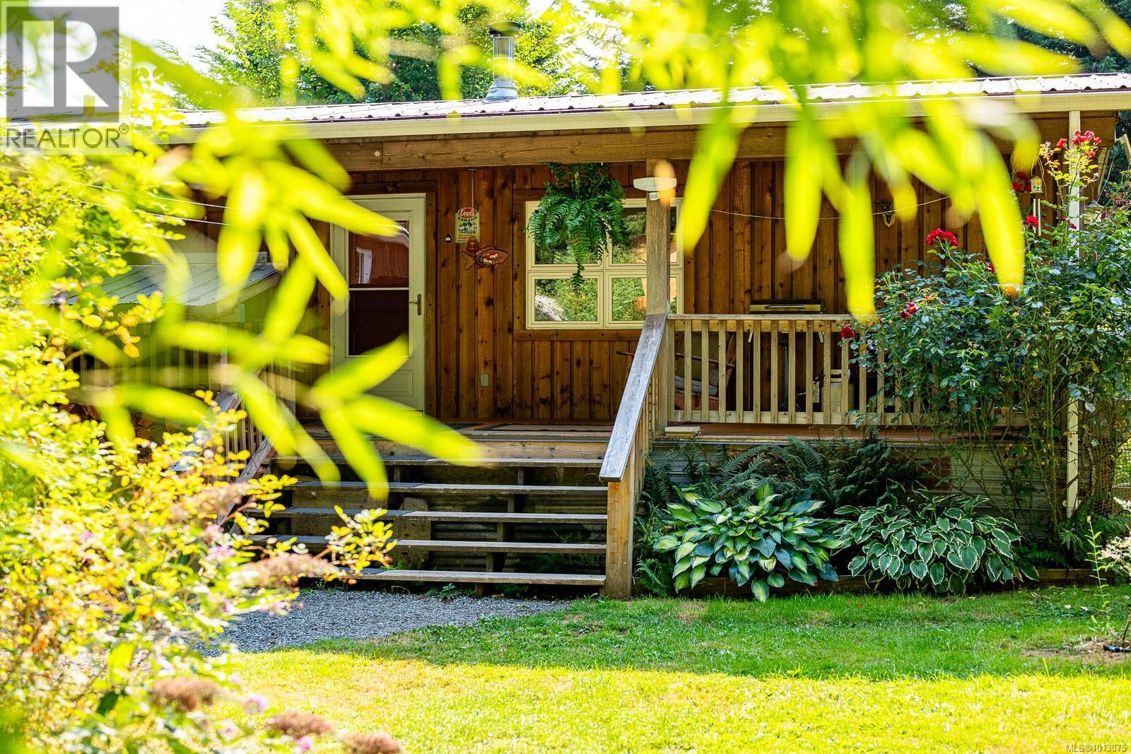 2983 Royston Rd, cumberland, British Columbia
