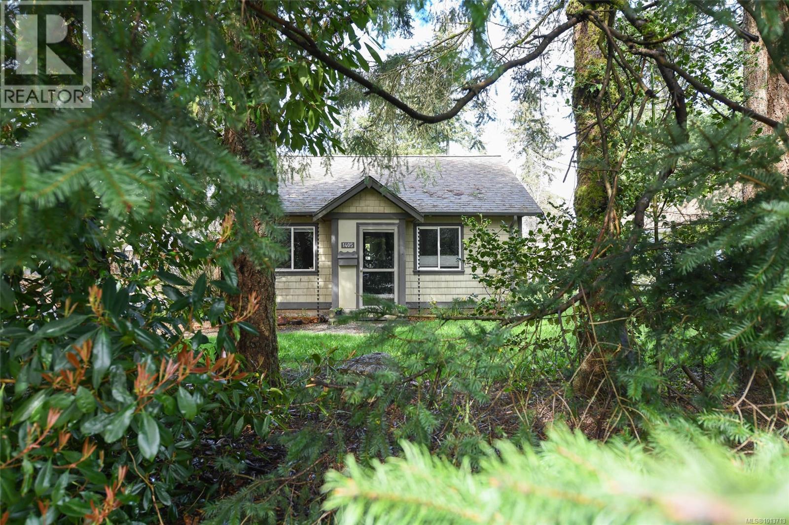 1405 15th St, courtenay, British Columbia