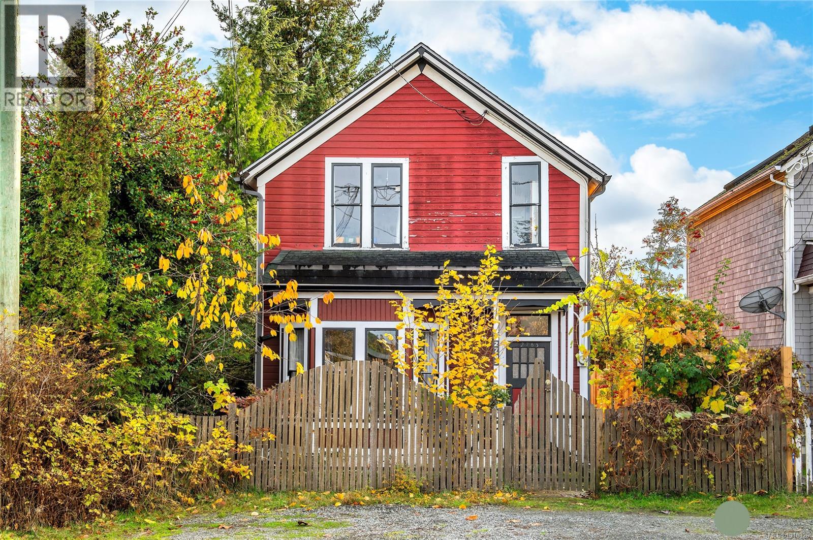 2765 Penrith Ave, cumberland, British Columbia