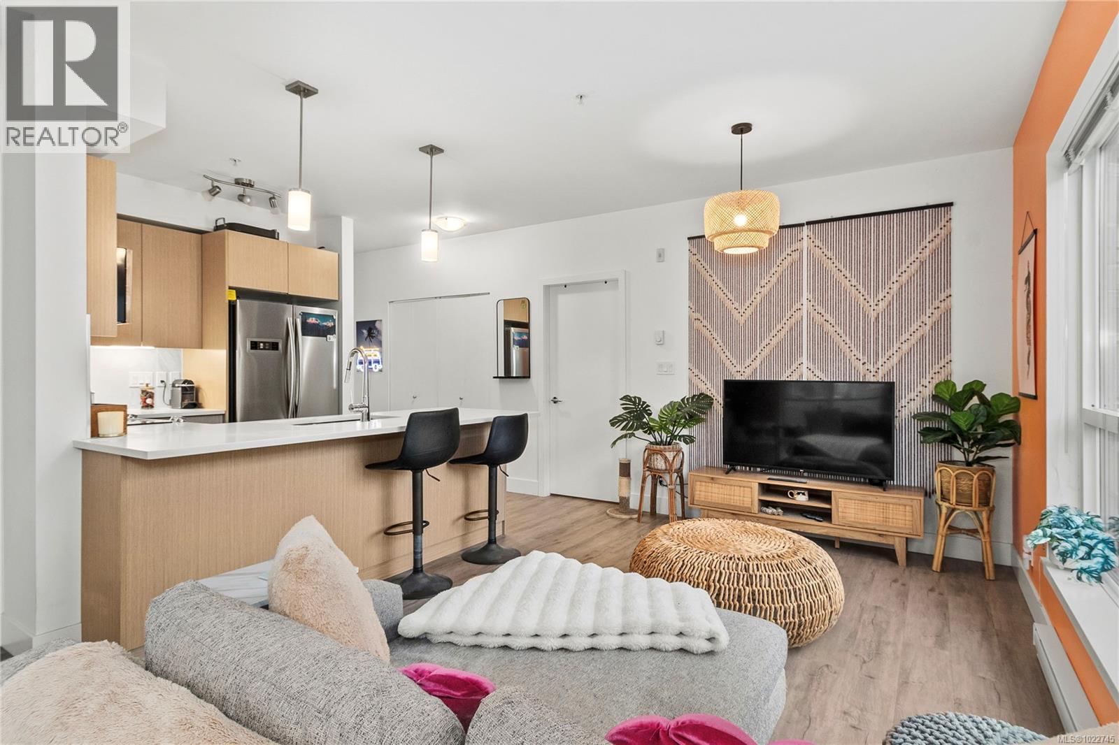 102 3070 Kilpatrick Ave, courtenay, British Columbia