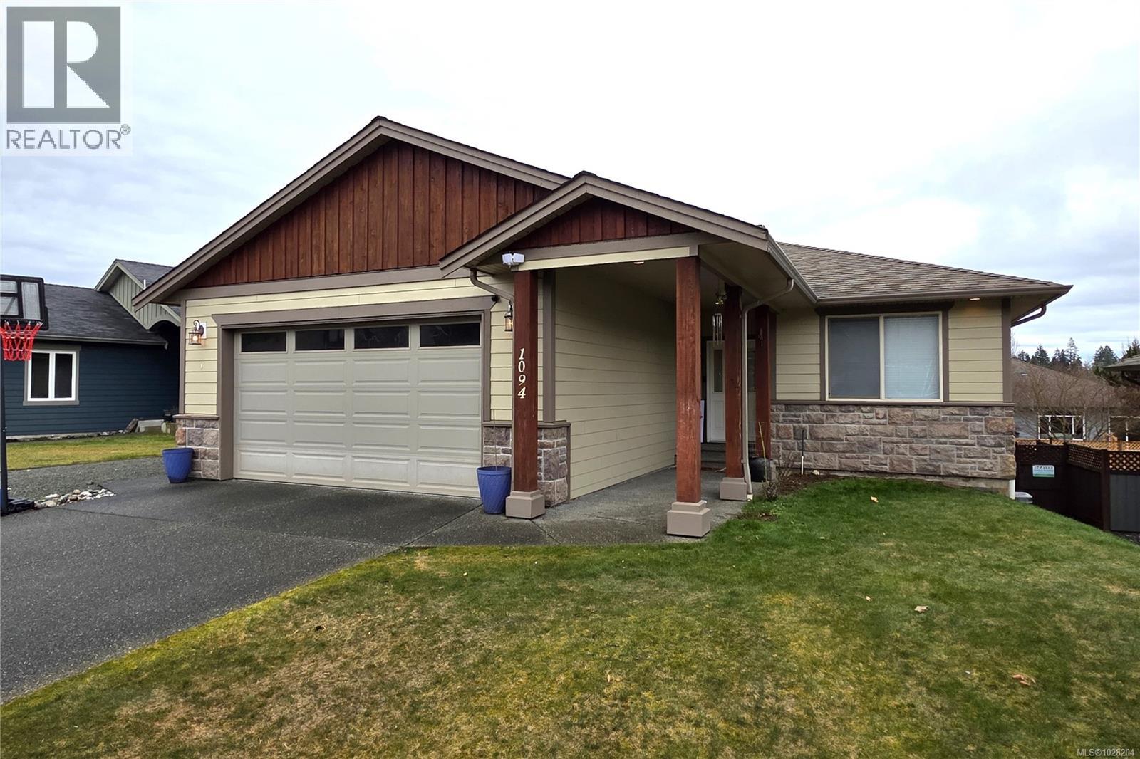 1094 Cordero Cres, campbell river, British Columbia