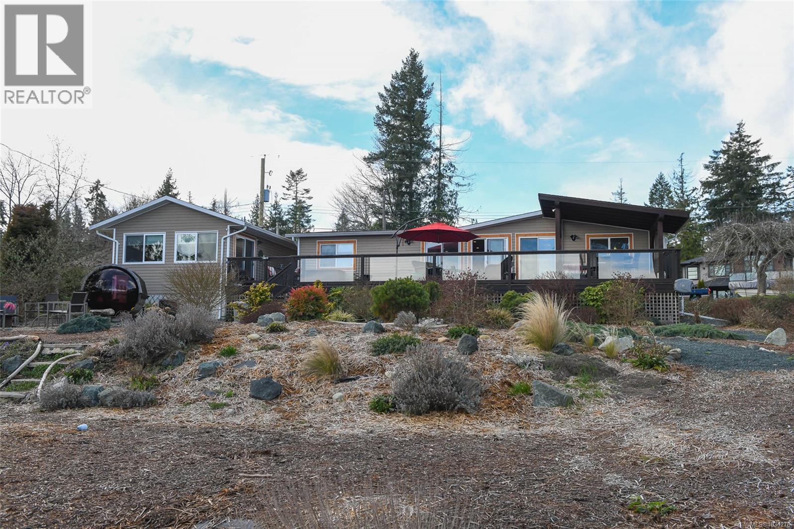 5896 Garvin Rd, union bay, British Columbia