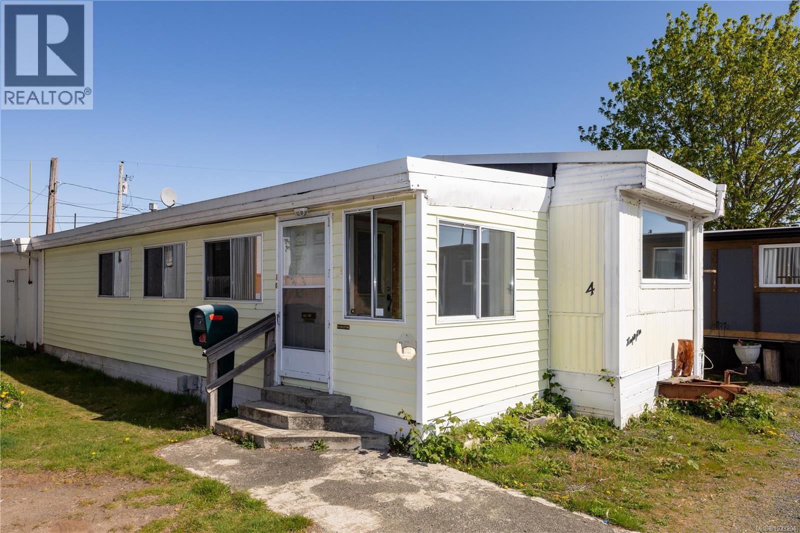 4 2705 Island Hwy N, campbell river, British Columbia