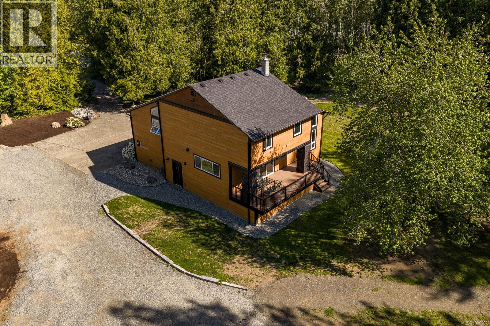 3550 Cumberland Rd, cumberland, British Columbia