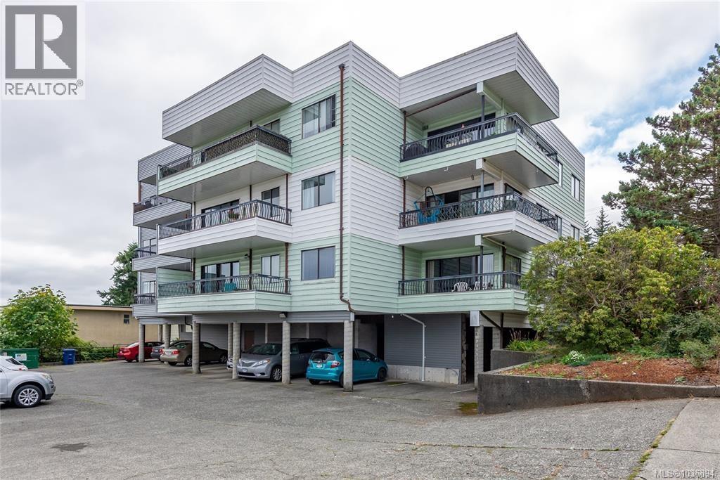 305 907 Cedar St, campbell river, British Columbia