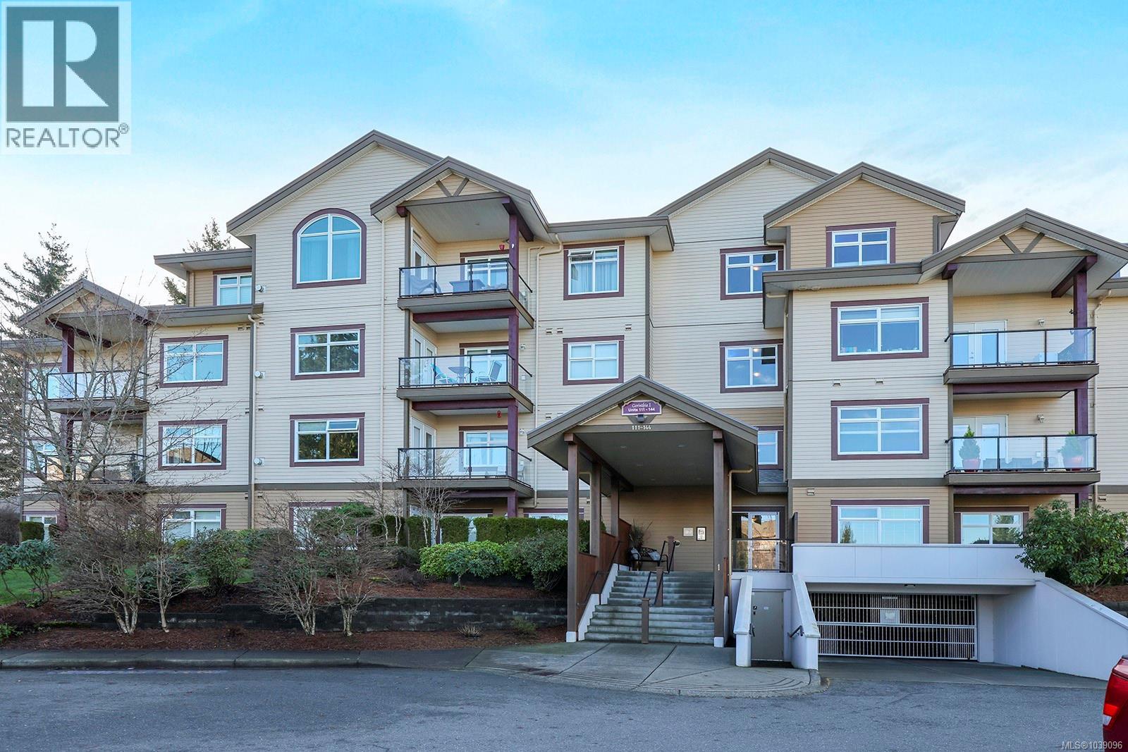 117 3666 Royal Vista Way, courtenay, British Columbia
