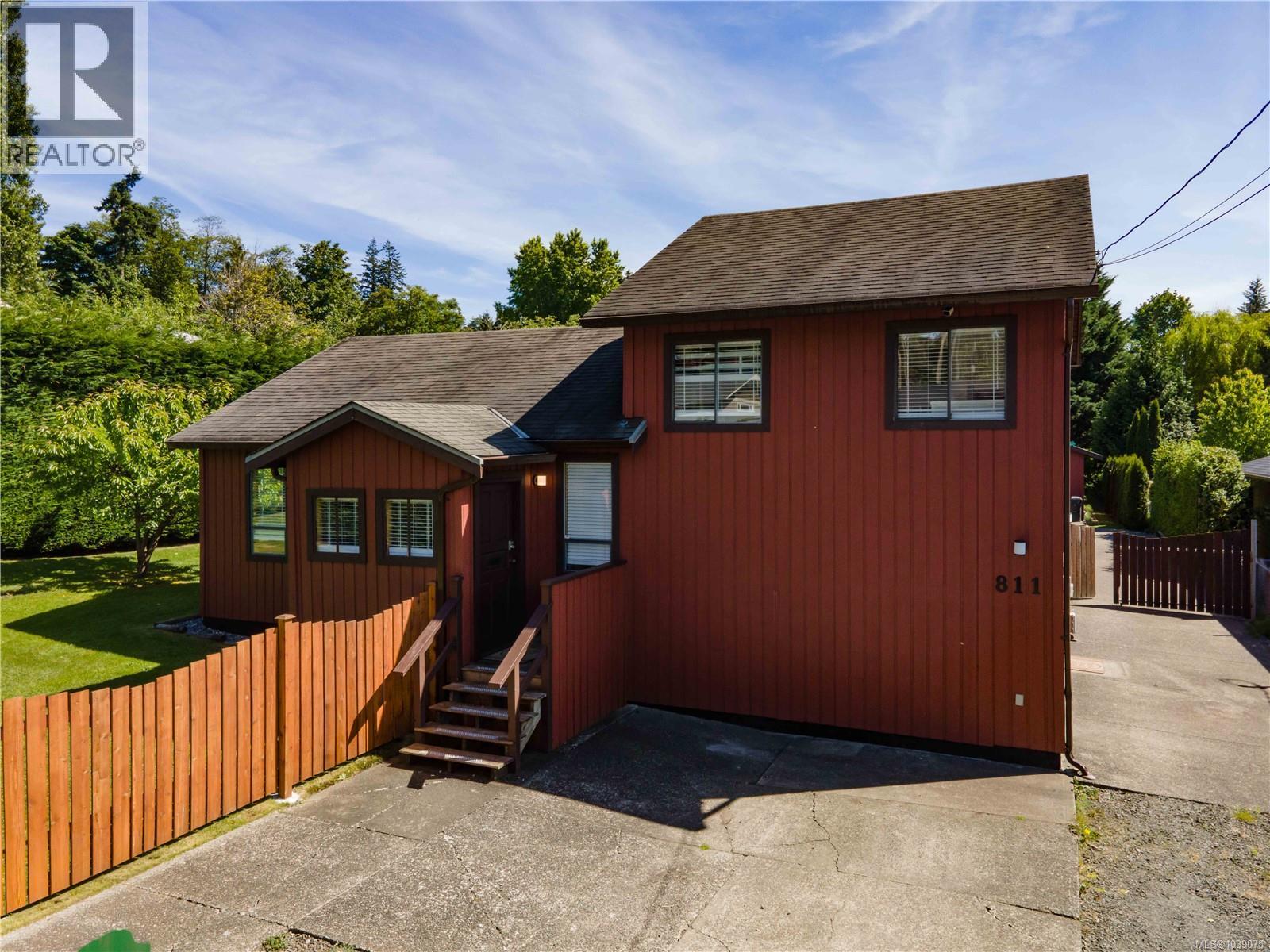 811 Nicholls Rd, campbell river, British Columbia