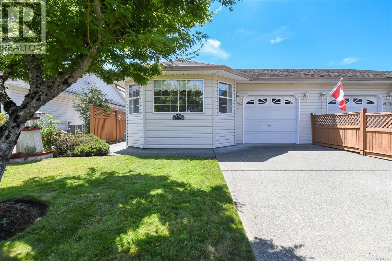 A 2179 Urquhart Ave, courtenay, British Columbia