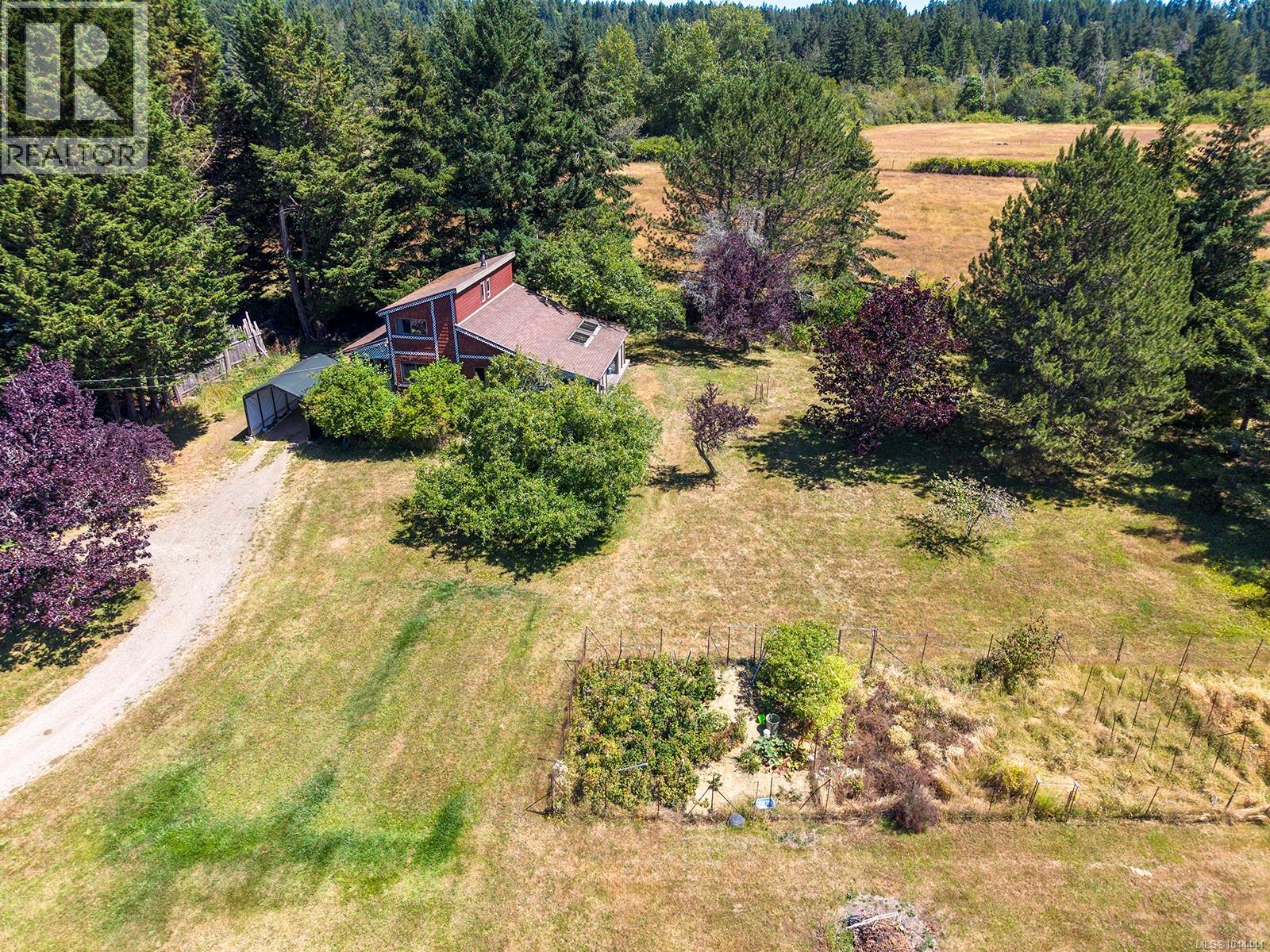 2570 Piercy Rd, denman island, British Columbia