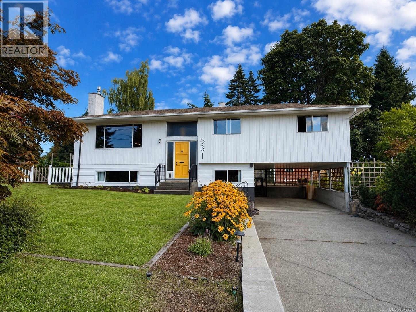 631 Warden Cds, campbell river, British Columbia