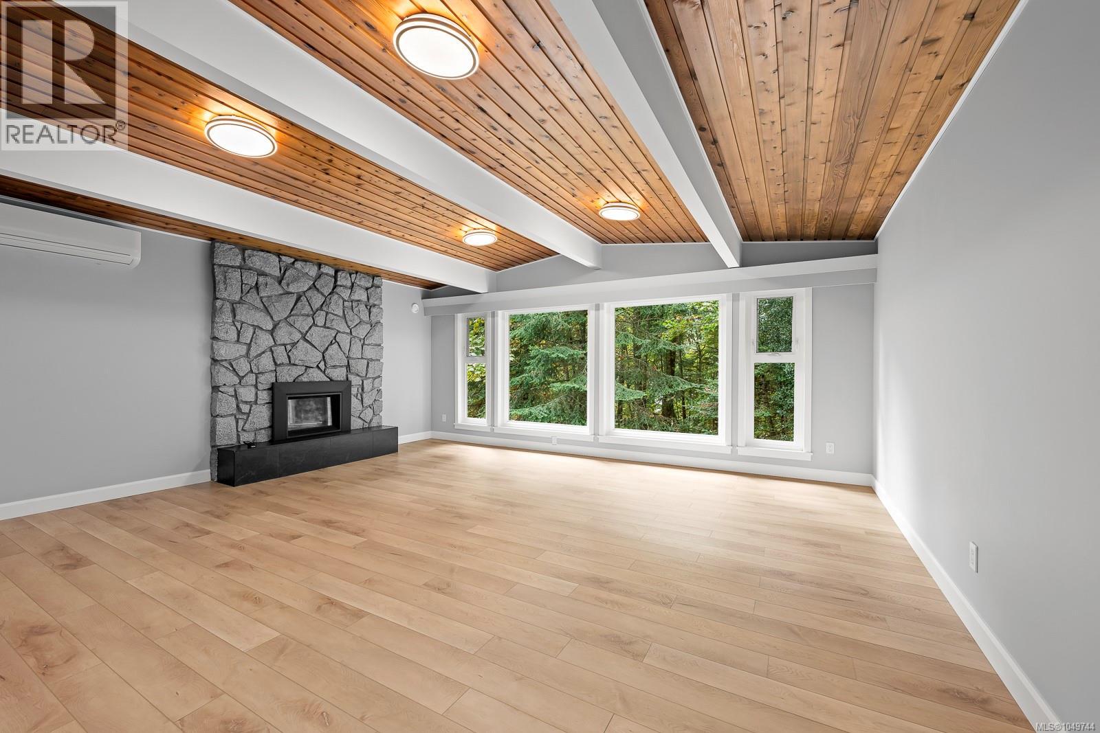 245 Glacier View Dr, comox, British Columbia
