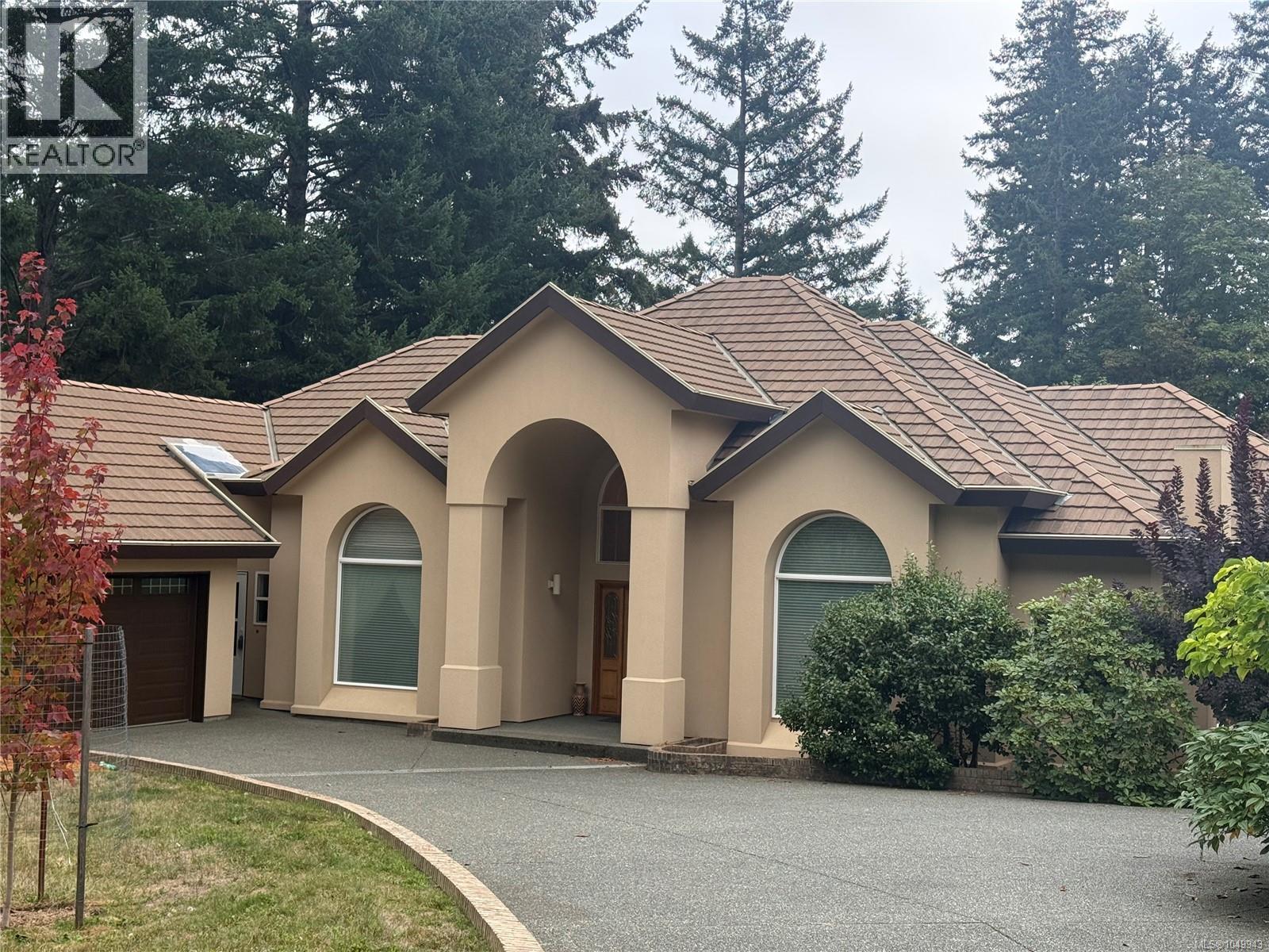 1292 Hudson Rd, comox, British Columbia