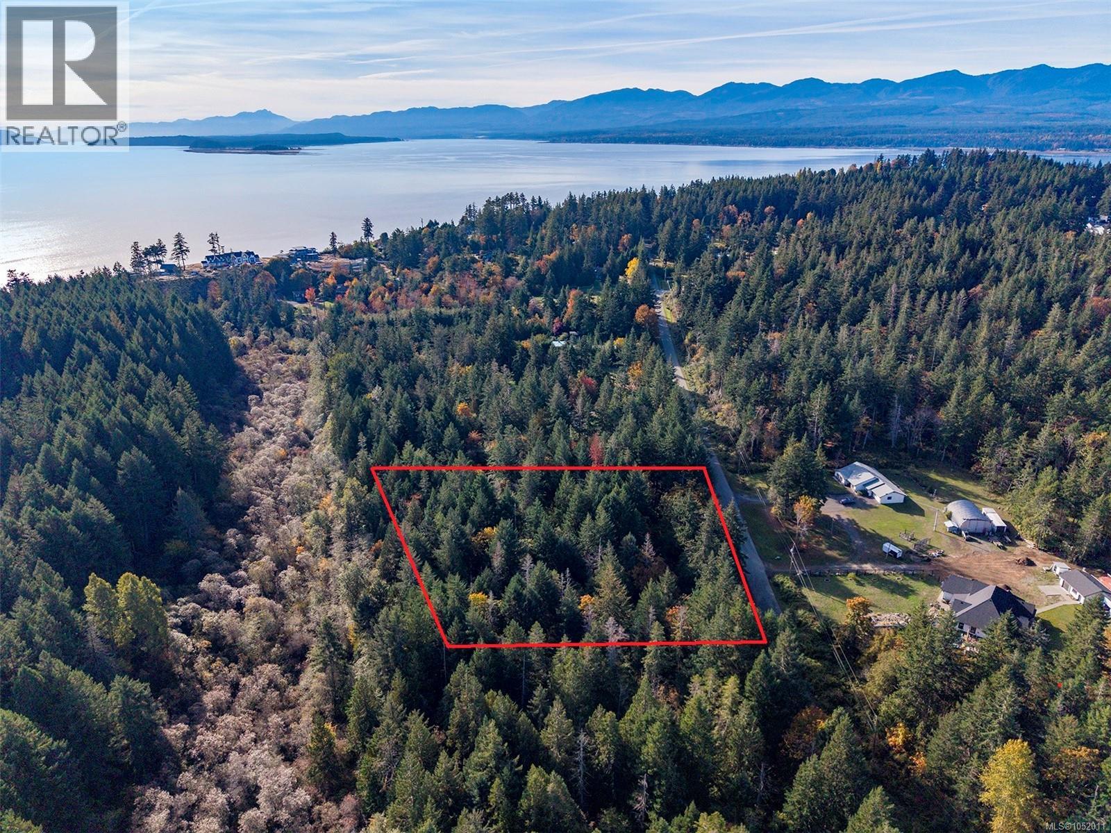 Lot 4 Morland Rd, comox, British Columbia